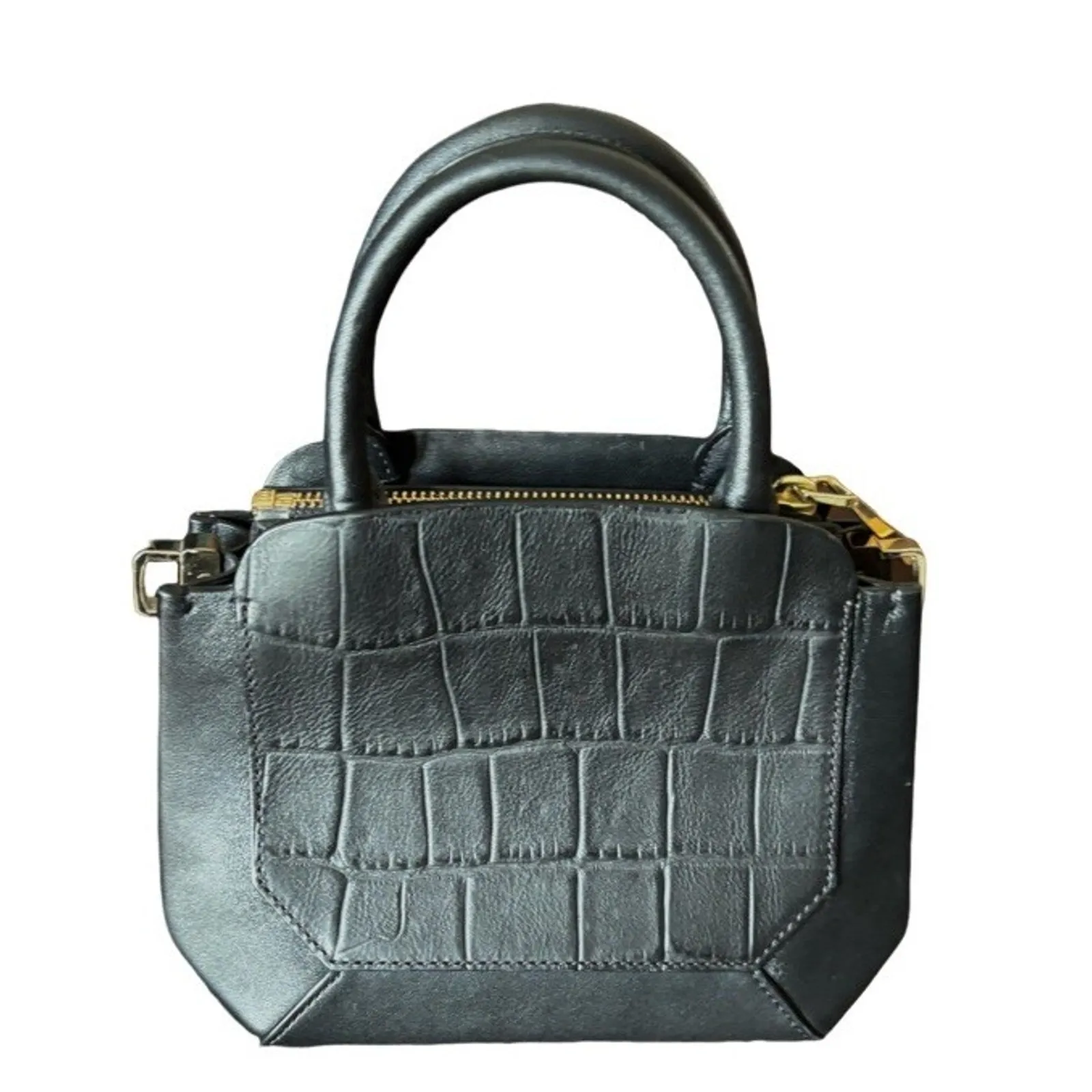 Aritzia Auxiliary Square Crossbody Bag Small Black Strap Mini Gold Hardware NWOT - Image 3