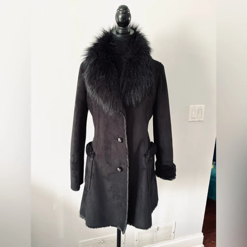 Nice stylish GUESS coat 🖤🖤🖤 - Image 2