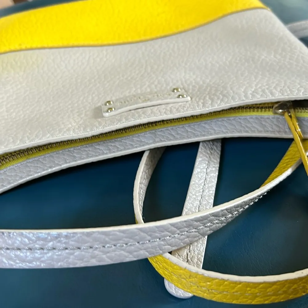 Kate Spade Large Crossbody Bag - Image 4