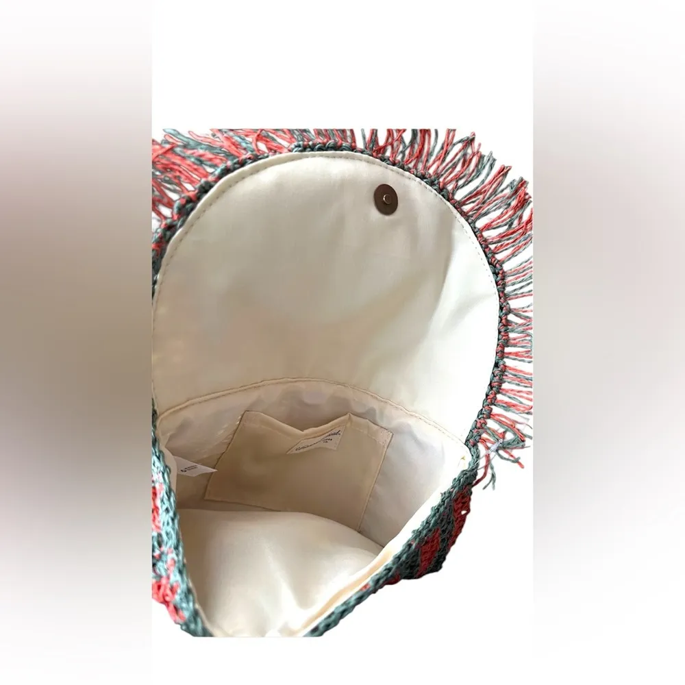 Universal Threads Universal Thread Clutch Purse NWT - Image 4