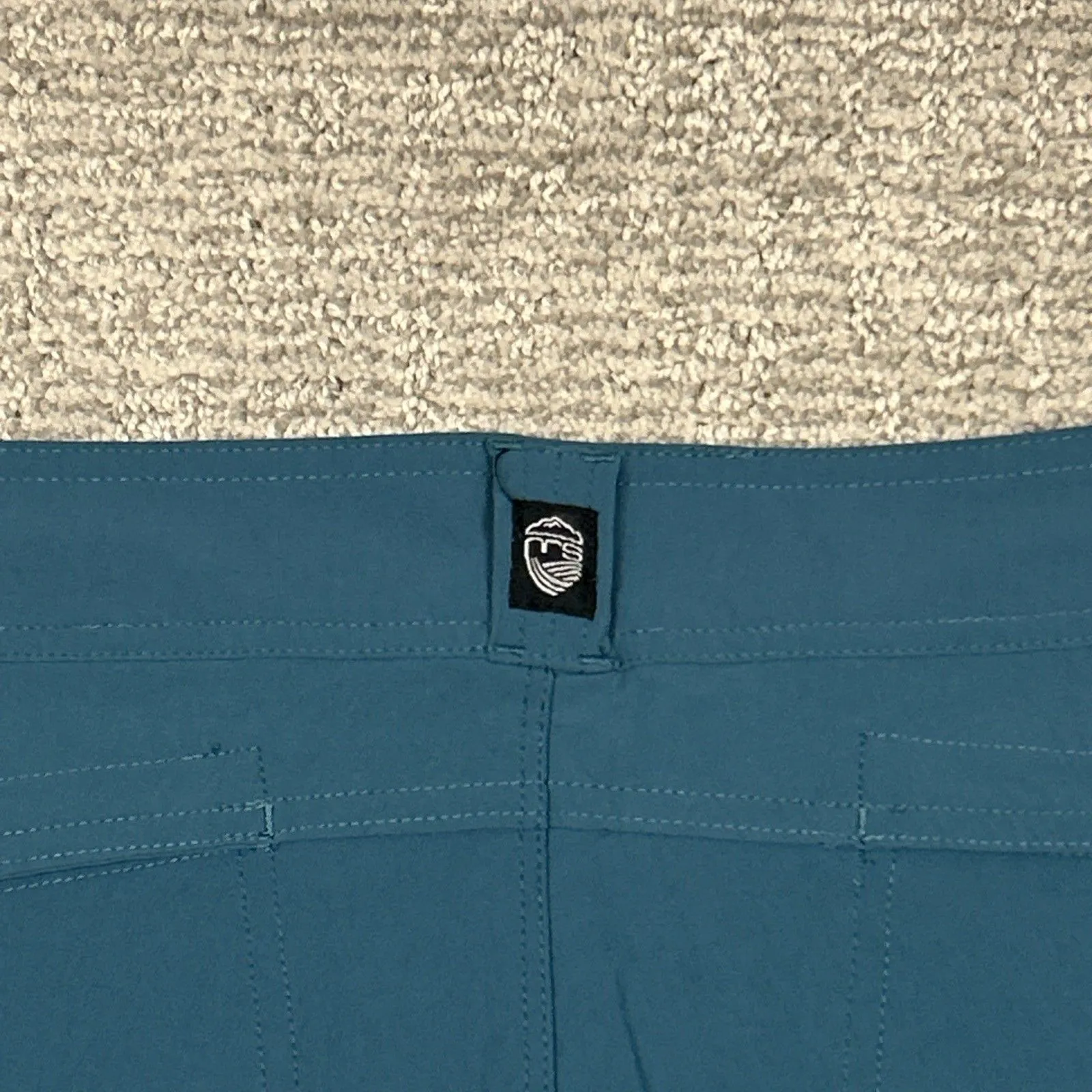 NRS Shorts Women’s 12 Guide Wear Teal Blue Hiking Outdoor Fishing Pockets - Image 6