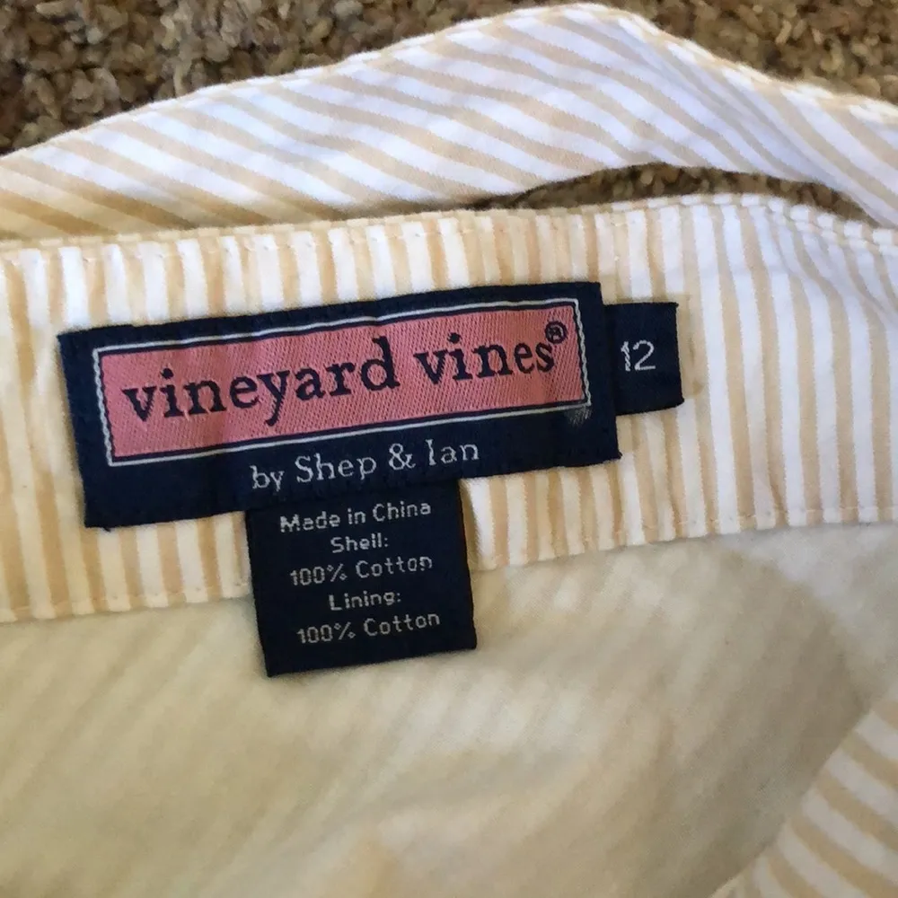 Vineyard Vines skirt sz 12 - Image 5