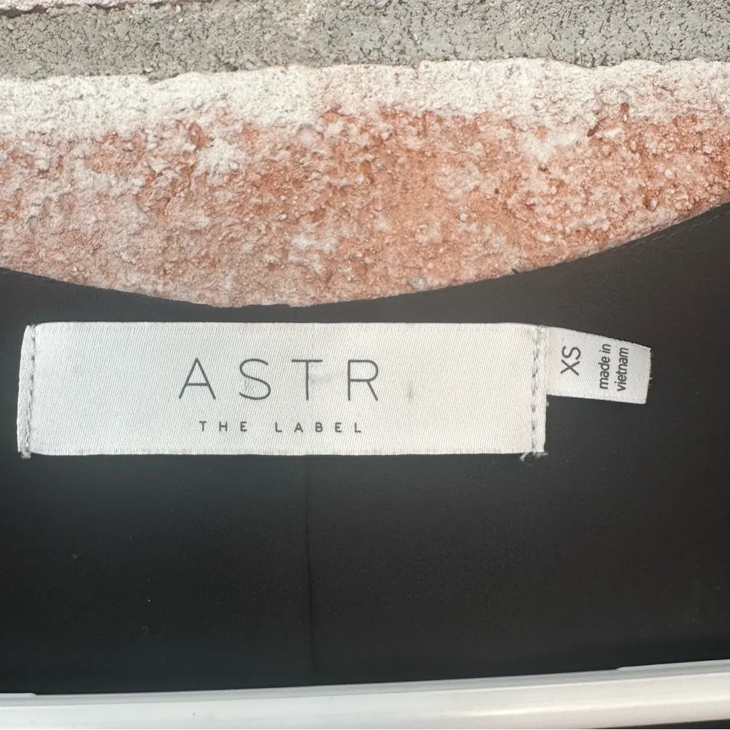 ASTR The Label Lace Up V Neck Mini Dress Black Women’s XS Long Sleeve - Image 6