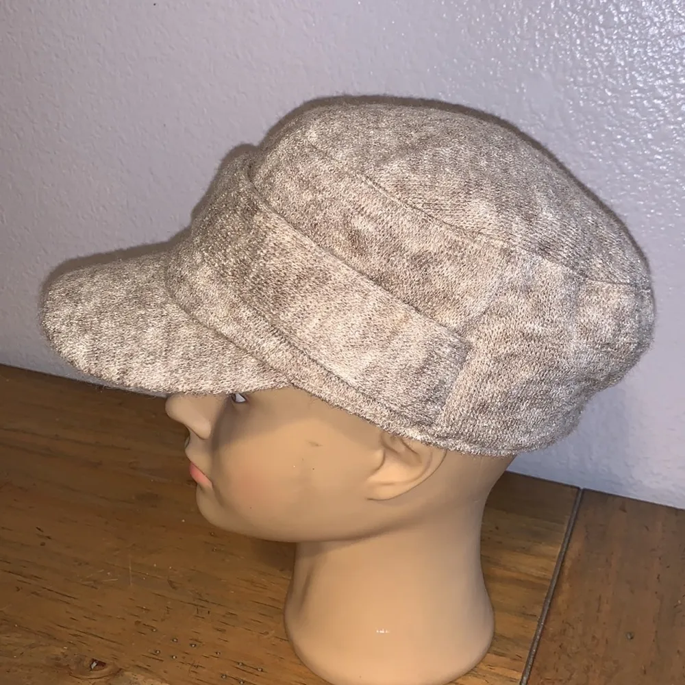 D&Y elastafit beige brown cadet cap - Image 3