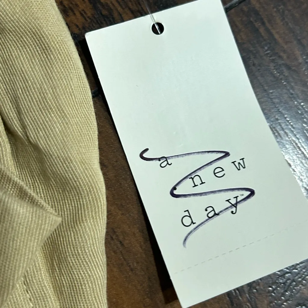 a new day women’s Khaki‎ tan pants size 2 nwt - Image 4