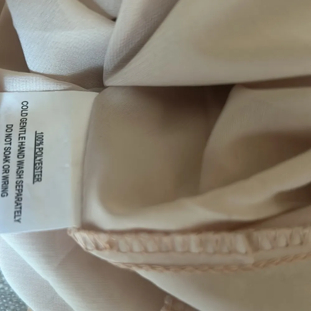 Selfie Leslie Orange Creme Pattern Printed Maxi Dress Size Small - Image 6