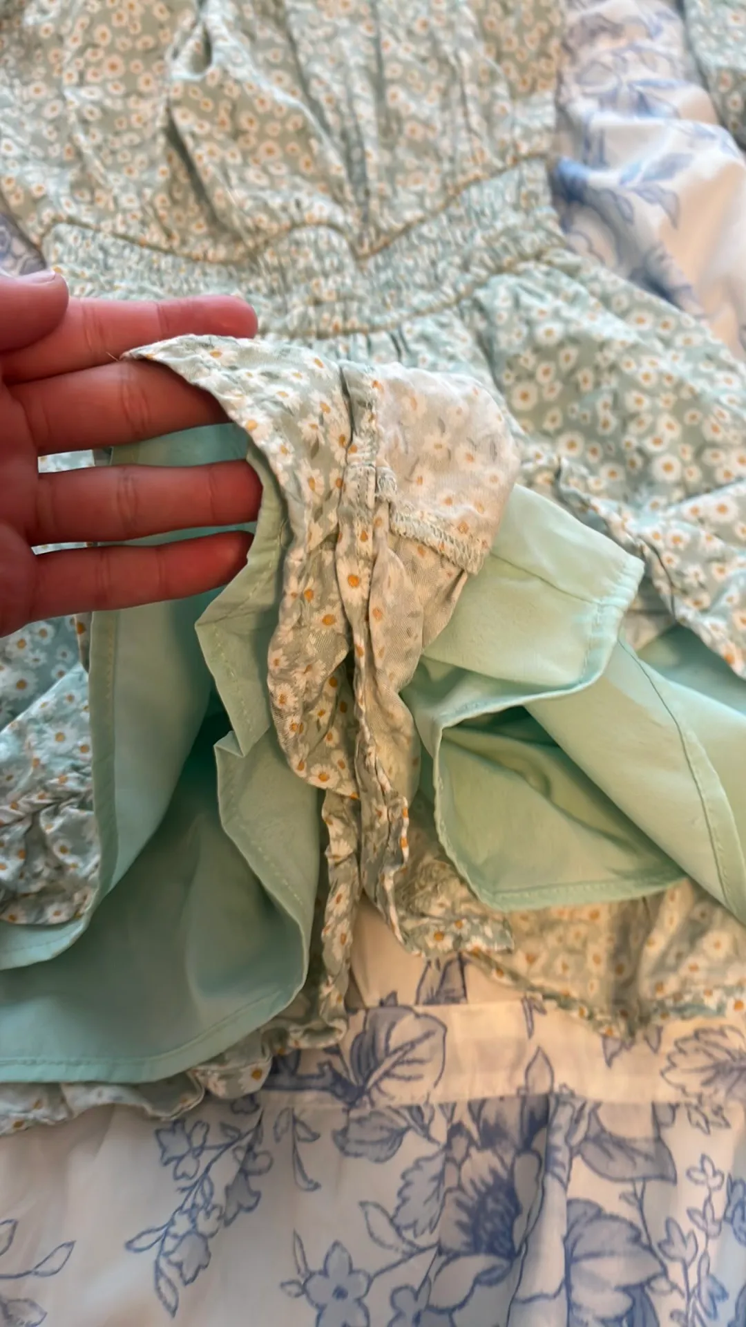 Hollister Romper Floral - Image 7