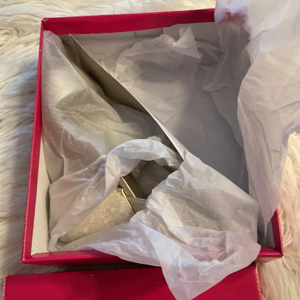 Lilly Pulitzer Embellished Amber Lynn Sandals size 9 brand new with box - Image 7