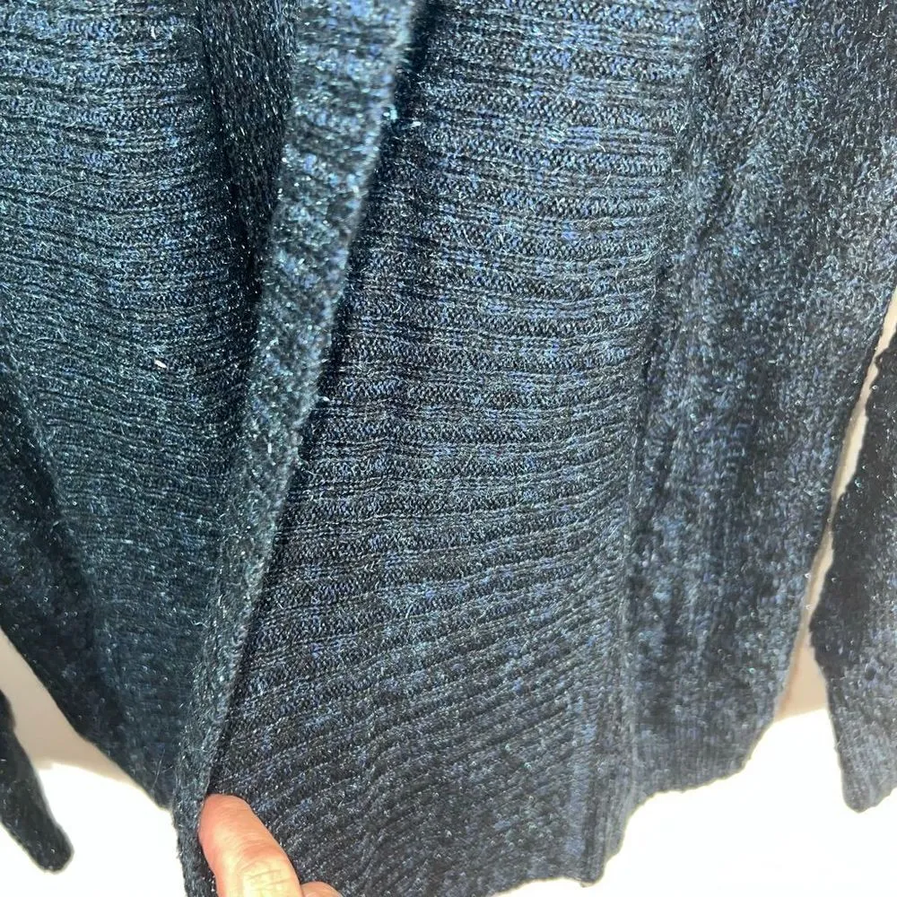 Knox Rose Shawl Front Cardigan - Image 5