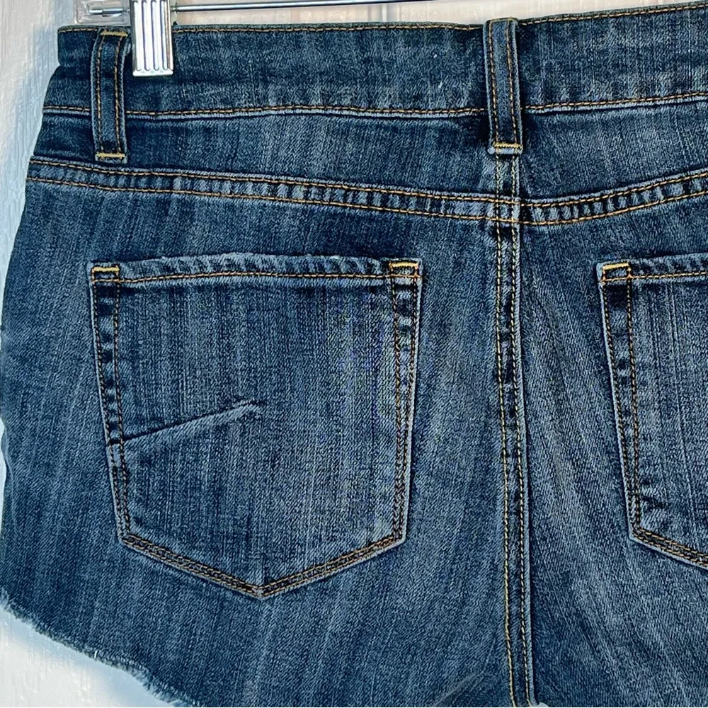 Talula Cut Off Denim Shorts Sz 27 - Image 7