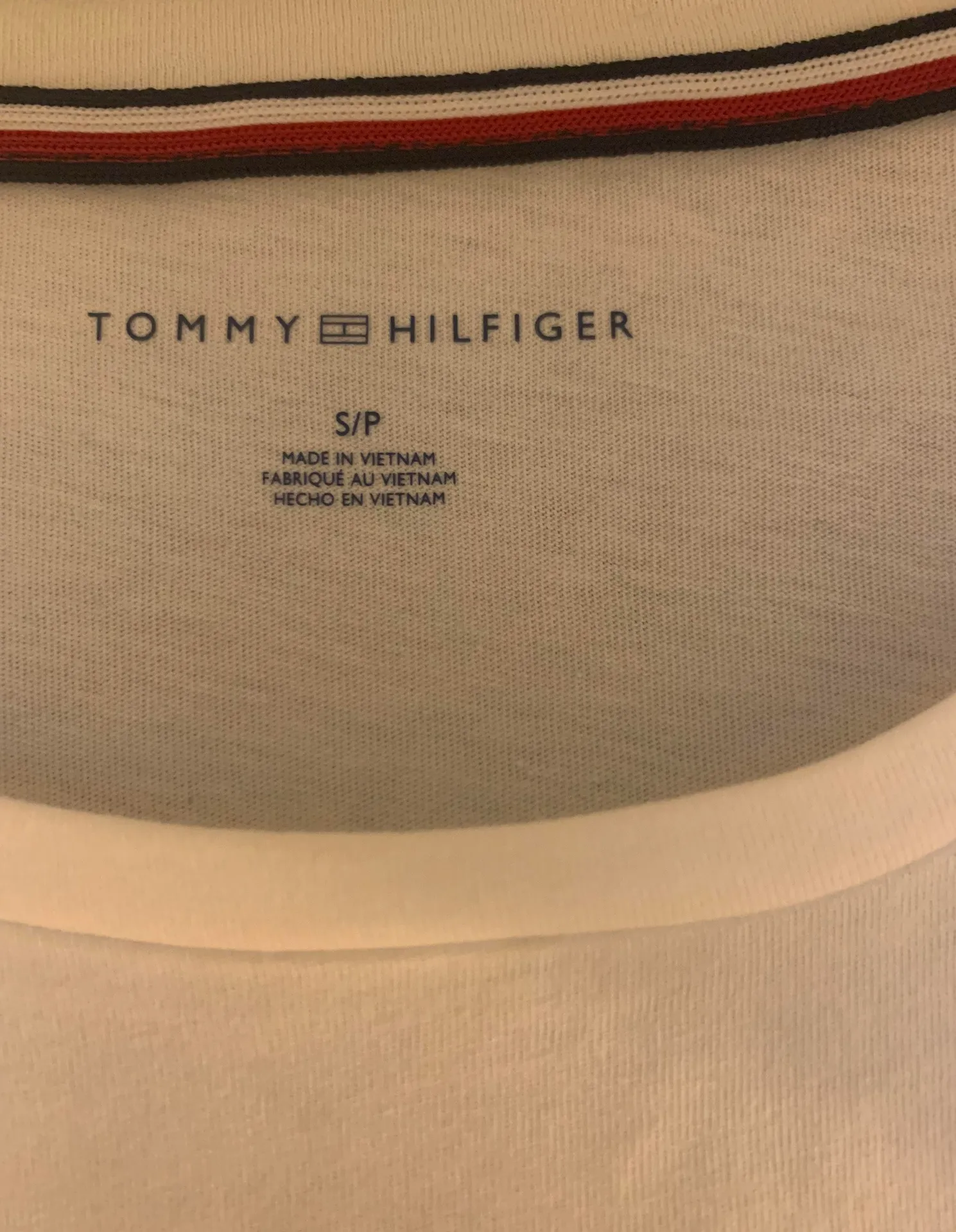 Tommy Hilfiger T-shirt - Image 2