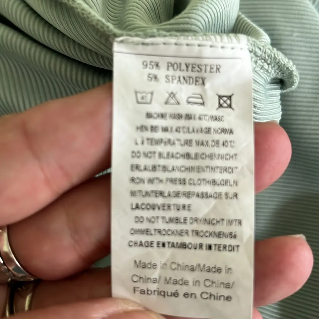 Ekouaer 2 Piece Lounge Set Drawstring Side - Image 5