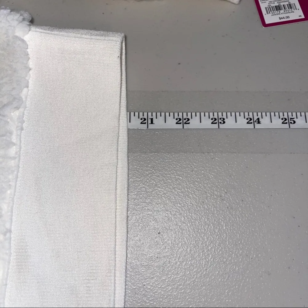 SO SWEATSHIRT COZY SOFTEST SHERPA SIZE SMALL - Image 6