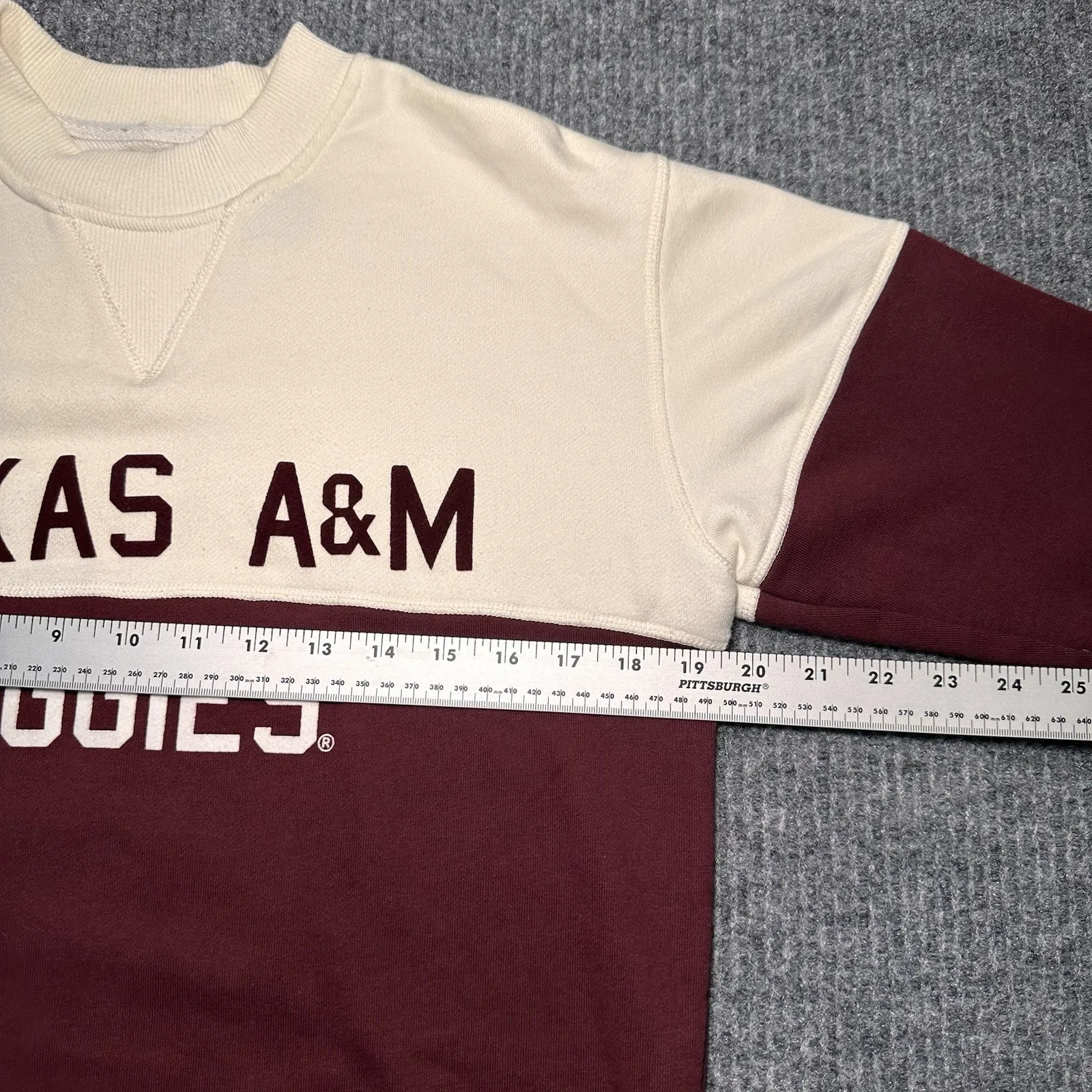 Texas A&M Hillflint Maroon COLLEGE Gear Sweatshirt Student Fan‎ Gear Small - Image 5