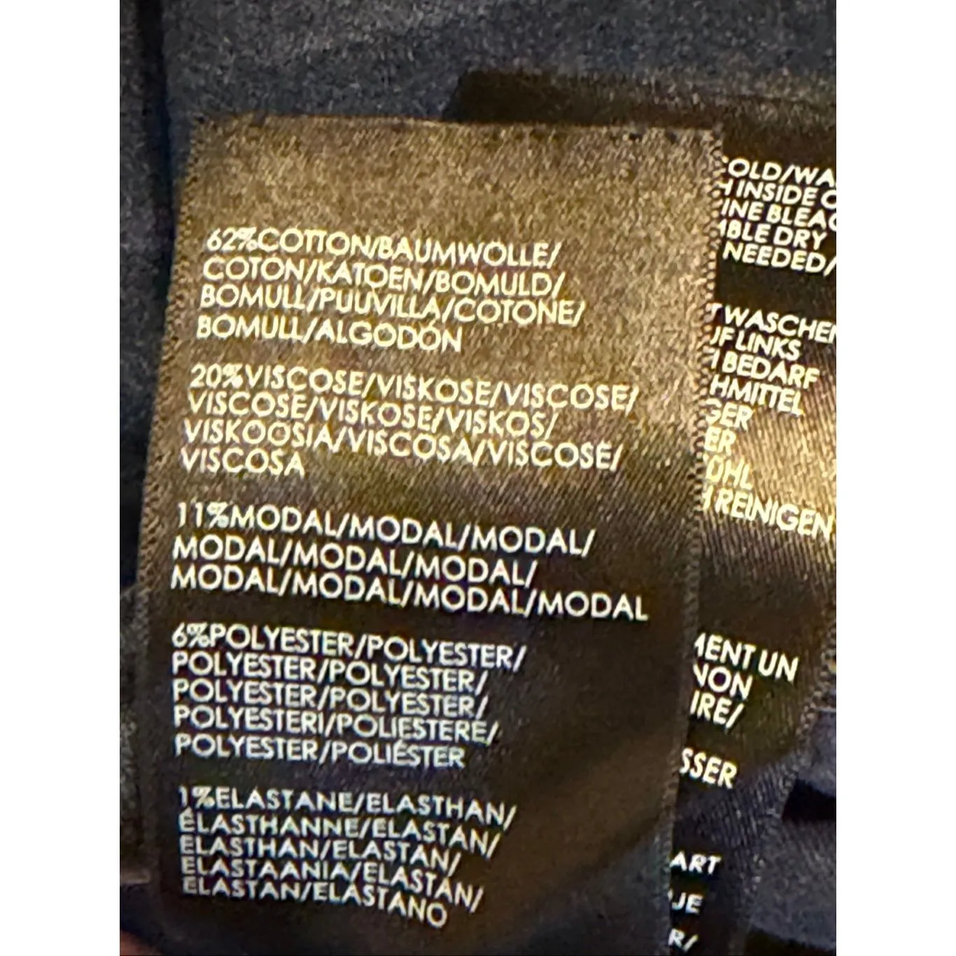 Liverpool Women’s The Crop Cuffed Distressed Medium Wash Jeans Size 0/25 (6547) - Image 8