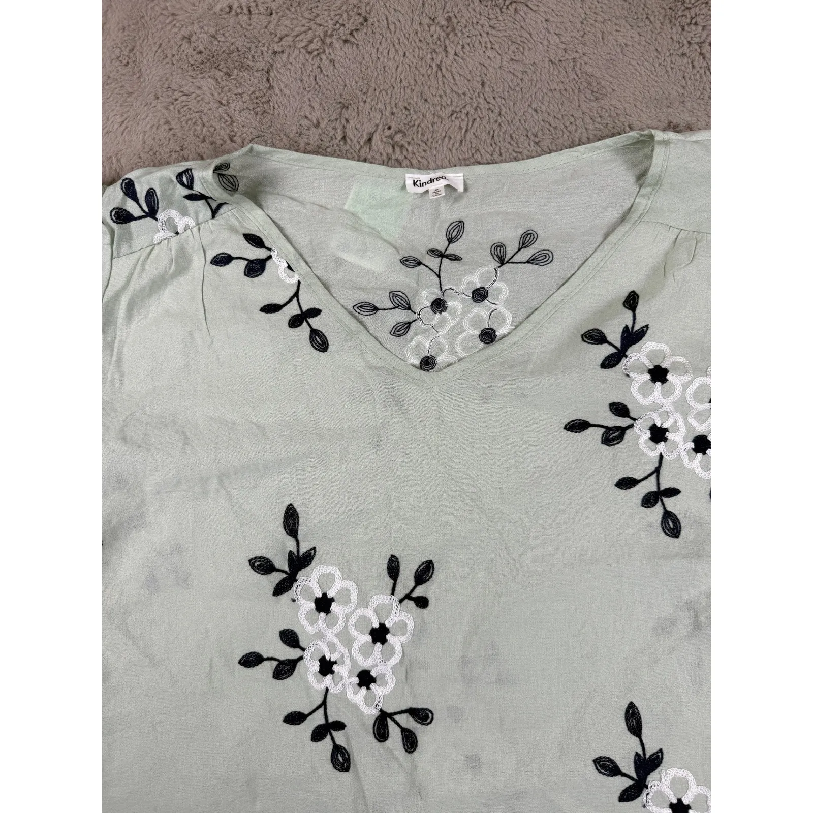 NWOT Kindred Floral Embroidered Blouse Puff Sleeve Top Lightweight 3X Cottagecor - Image 6