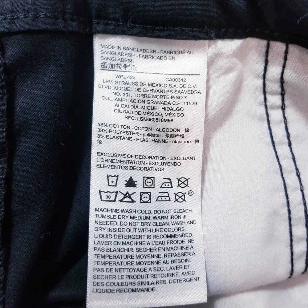 Levi's Tab Belt Pants - Image 12