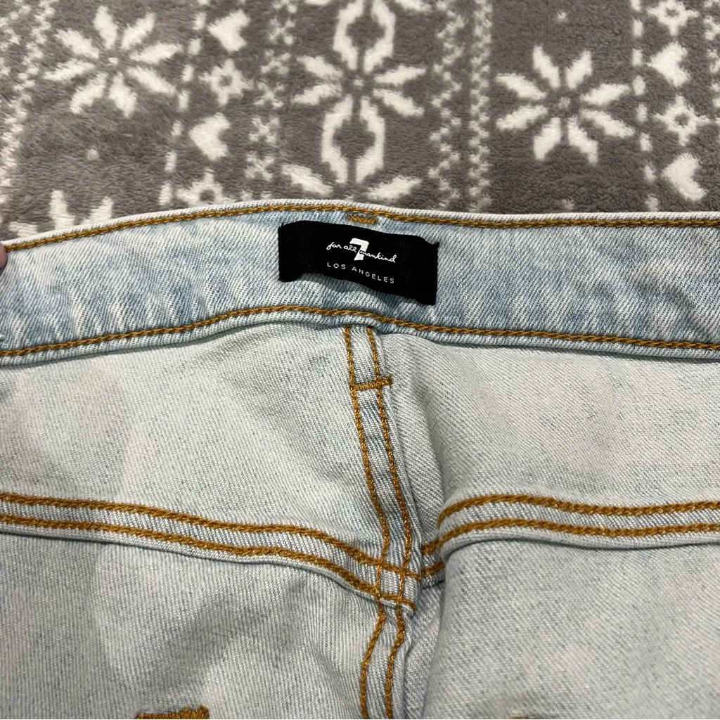 7 FOR ALL MANKIND The High Waist Skinny Jeans In Light Wash‎ Ripped Knee Size 33 - Image 8