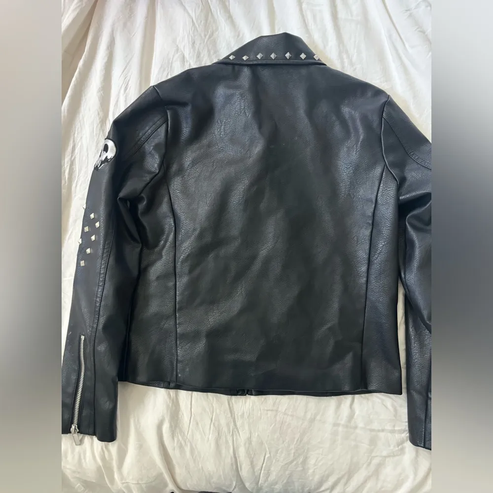 Disney Villians  Japan biker Jacket Small Preloved - Image 2