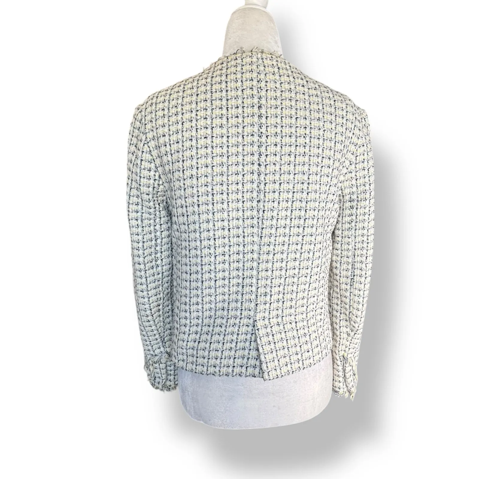 Zara Basic Cropped Tweed Jacket Blue Yellow Fringe Trim Floral Brooch Buttons XS - Image 6