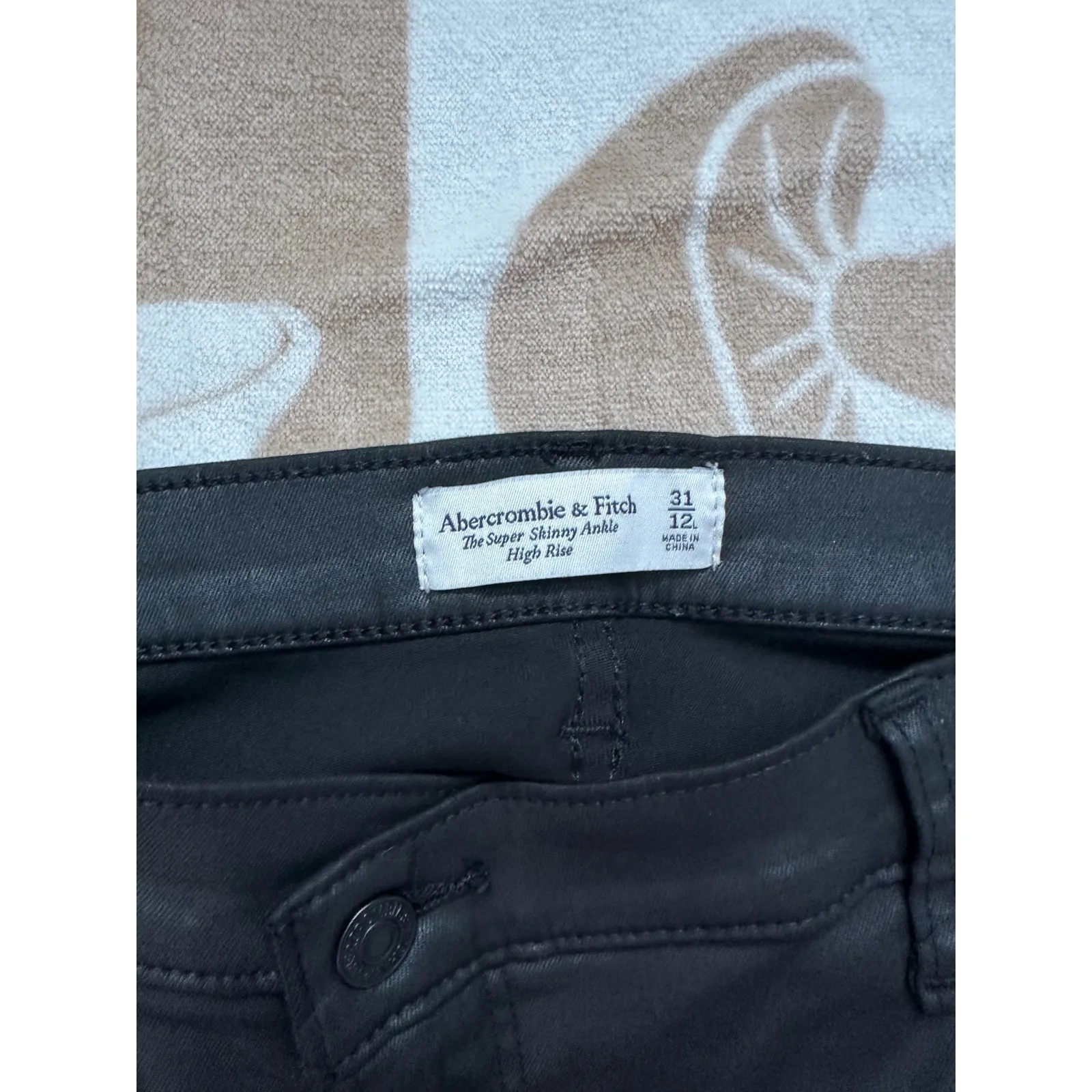 Abercrombie & Fitch‎ Super Skinny Ankle High Rise Shiny Black Pants Size 31 - Image 10