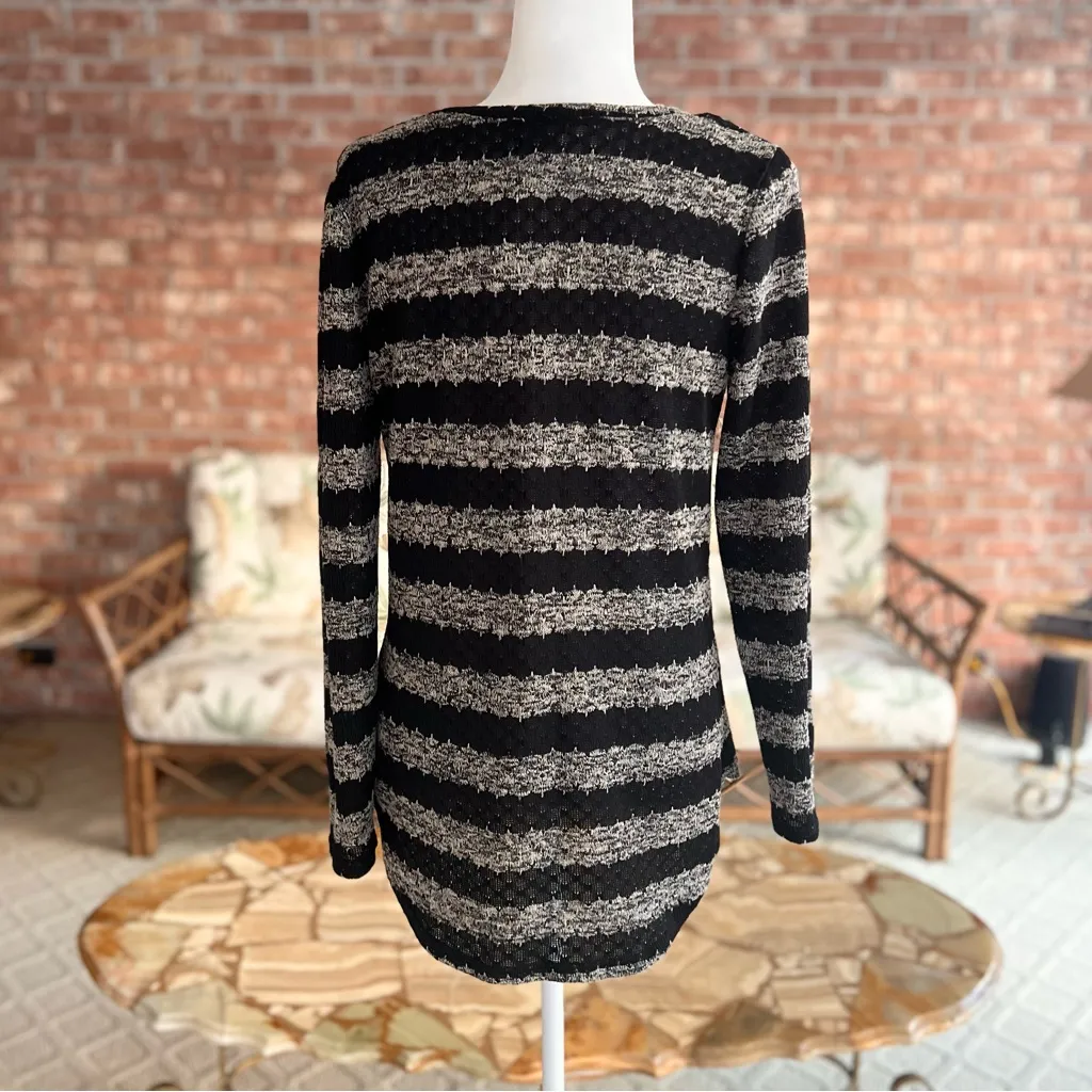 Xhilaration Top Crochet Knit Black Striped High Low Lightweight M Casual - Image 10