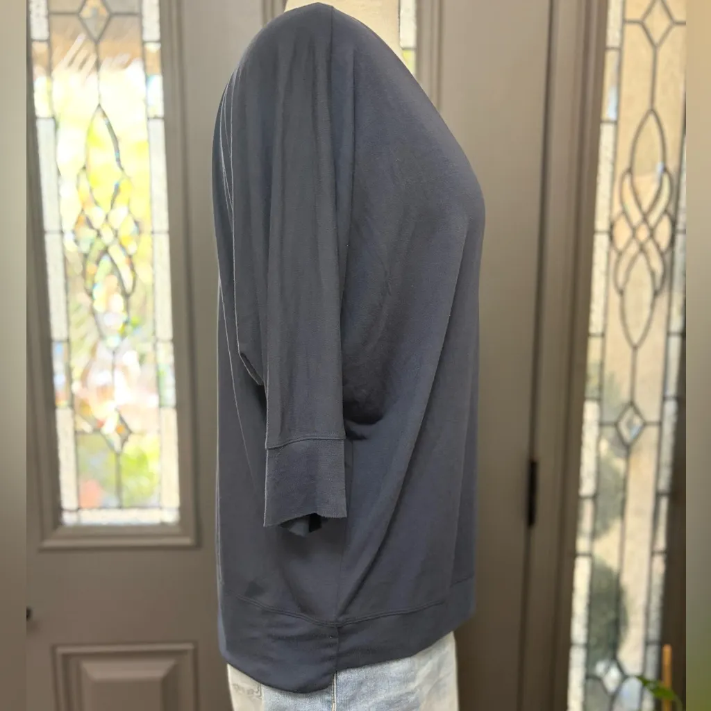 CABI Charcoal Tee Shirt Soft Stretch Tempt V-Neck  Dolman Sleeves Relaxed Fit - Image 4