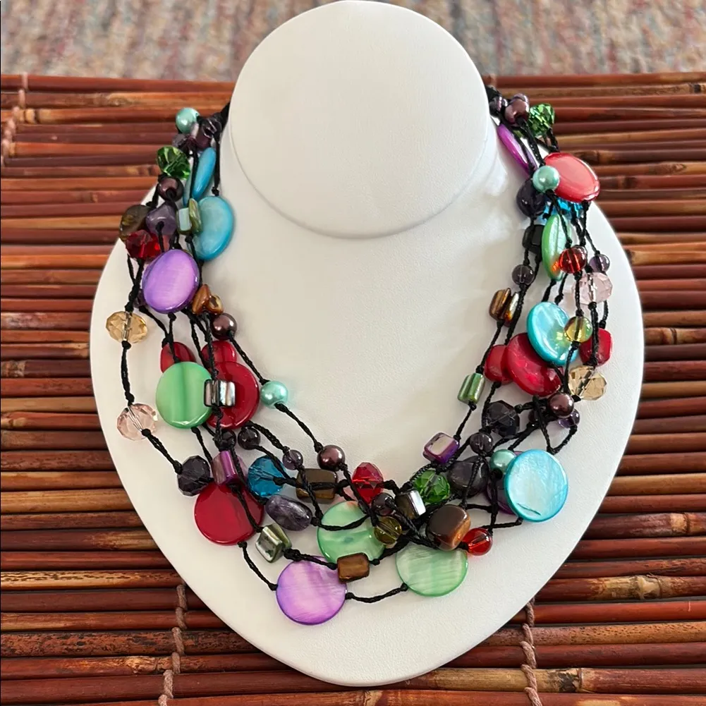 Premier Designs Red and Pink Multi-Strand Necklace - Image 2