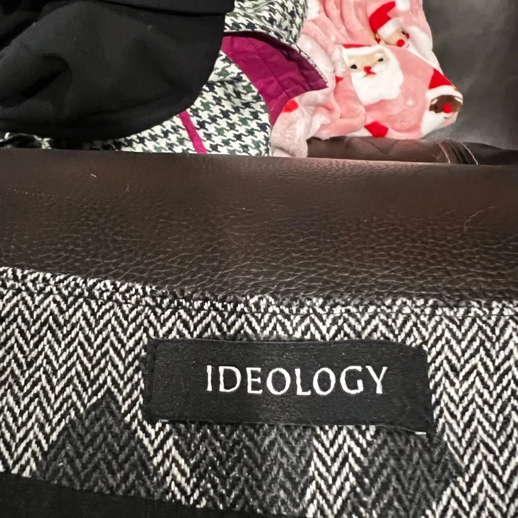 Ideology Black and Gray A-Line Skirt - Image 3