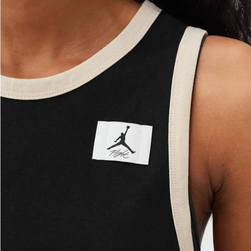 NWT Jordan Black Essentials Mesh Tank - Image 4