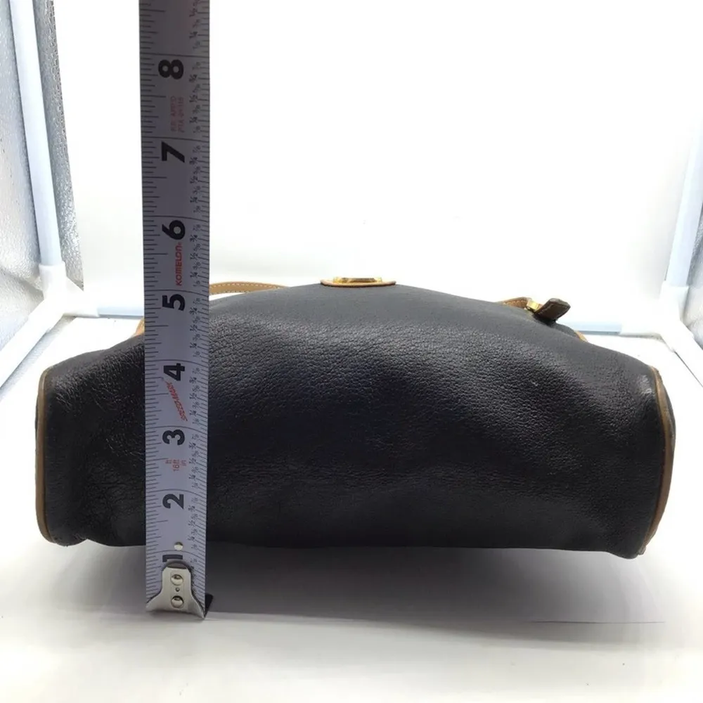 GUCCI Plus vintage black leather crossbody bag - Image 9