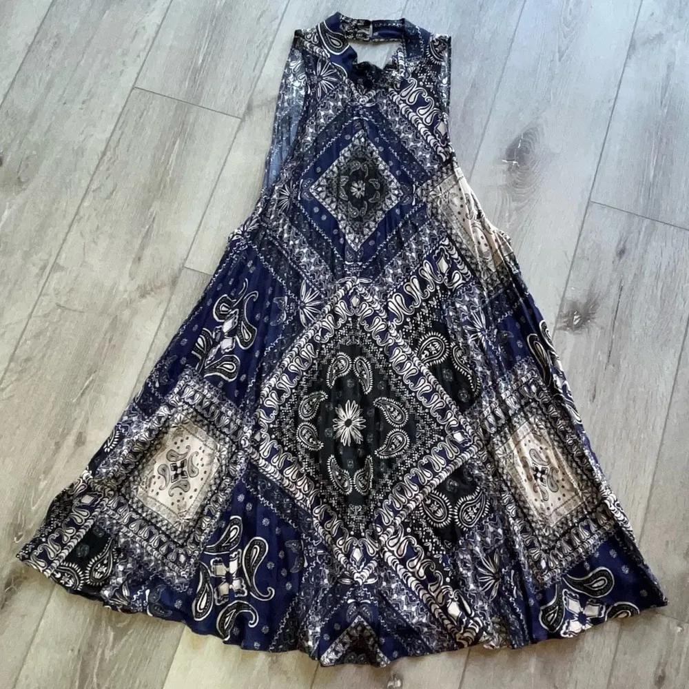 Beaux Halter Mini Dress Paisley High Neck L Navy boho - Image 8