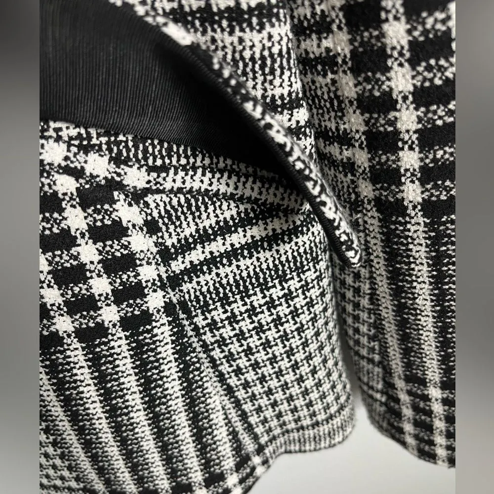 ❄️White House Black Market Plaid Tweed Blazer - Image 4