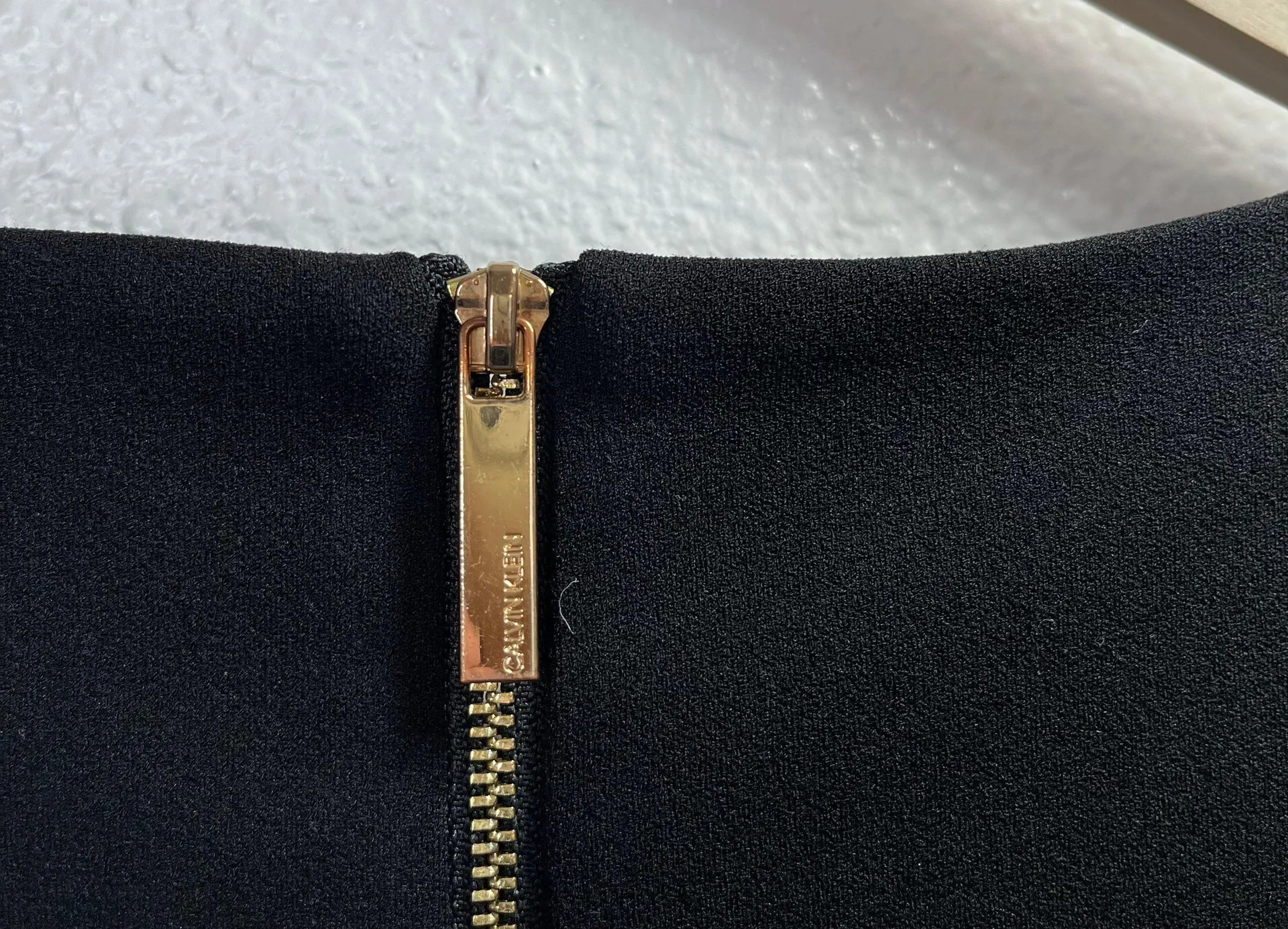 Womens Black Ruffle Hem Back Zip Dress Size 6 - Image 10