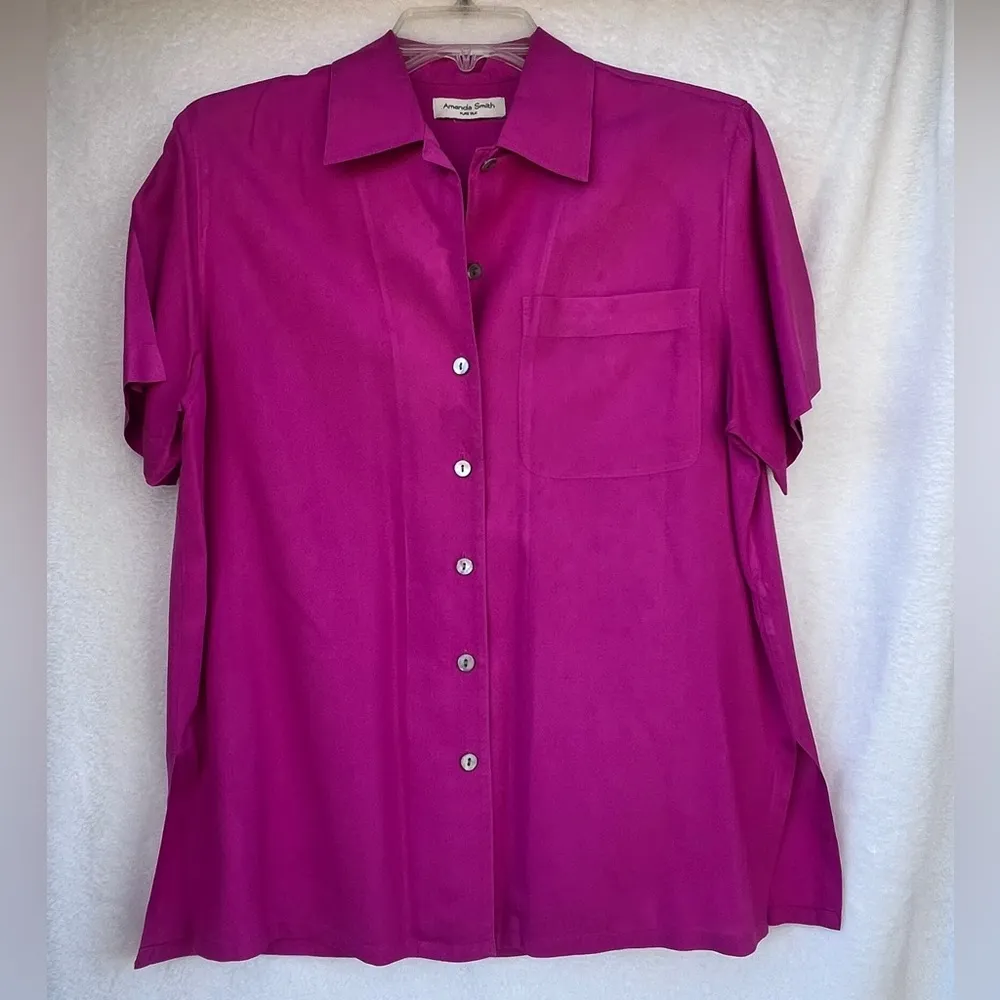 Amanda Smith Pure Silk Button up Blouse short sleeve side slits Fuchsia Size L - Image 4