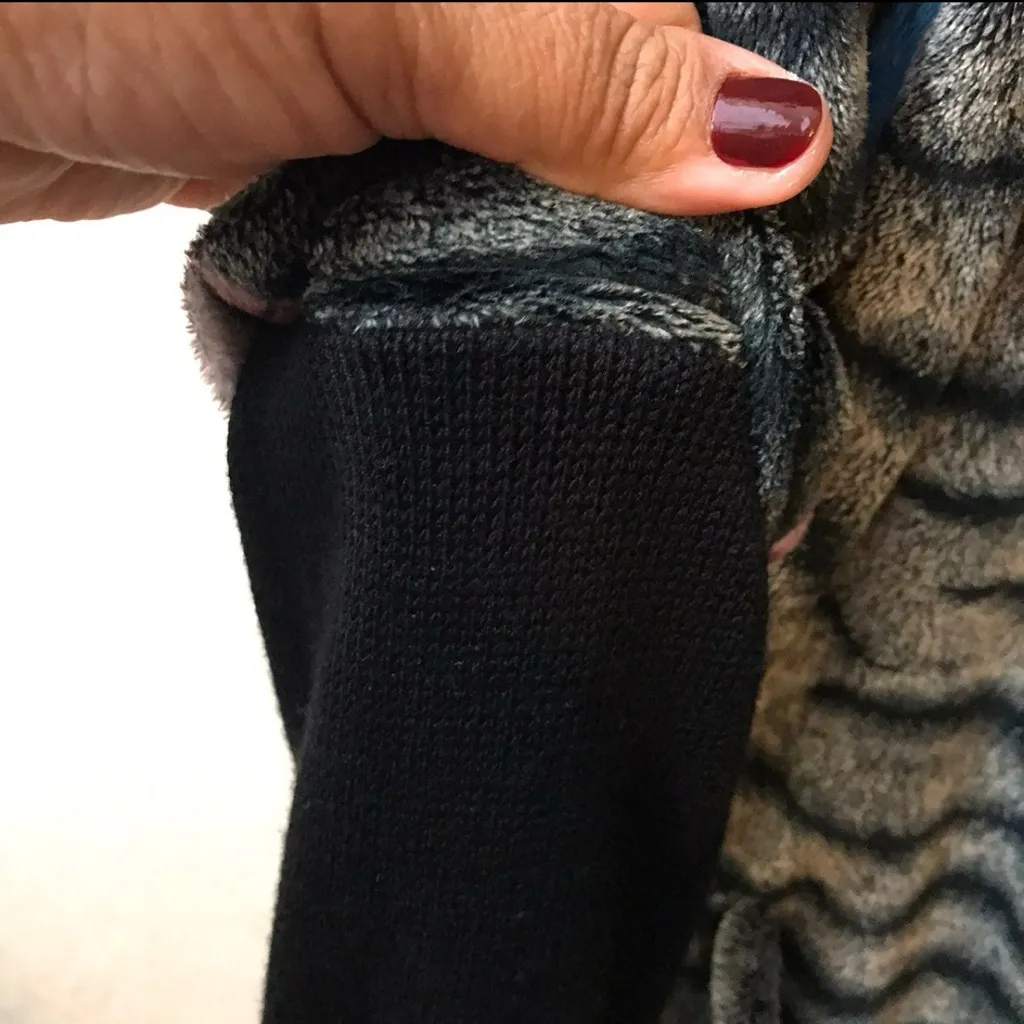 Alberto Makali  Stylish Women's Zebra Print Jacket - Image 3