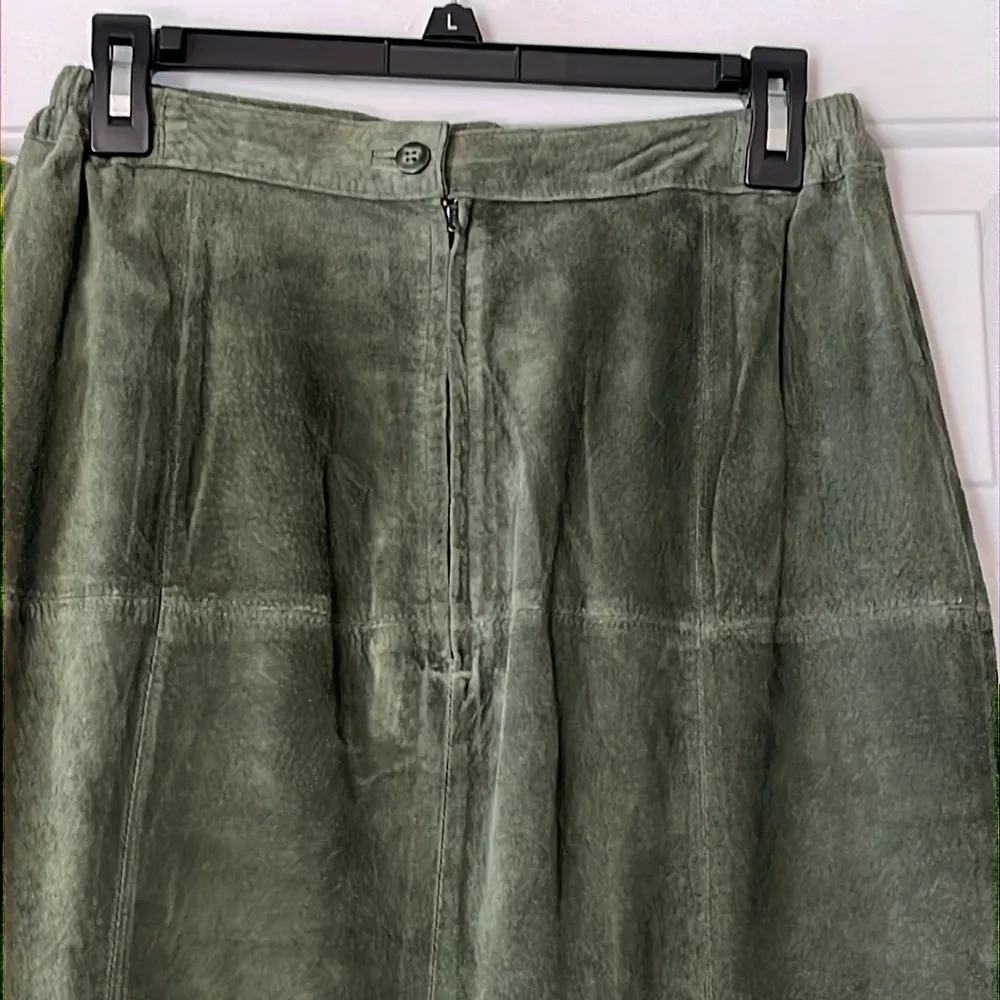 Women’s Vintage Suede Skirt and Vest - Image 4