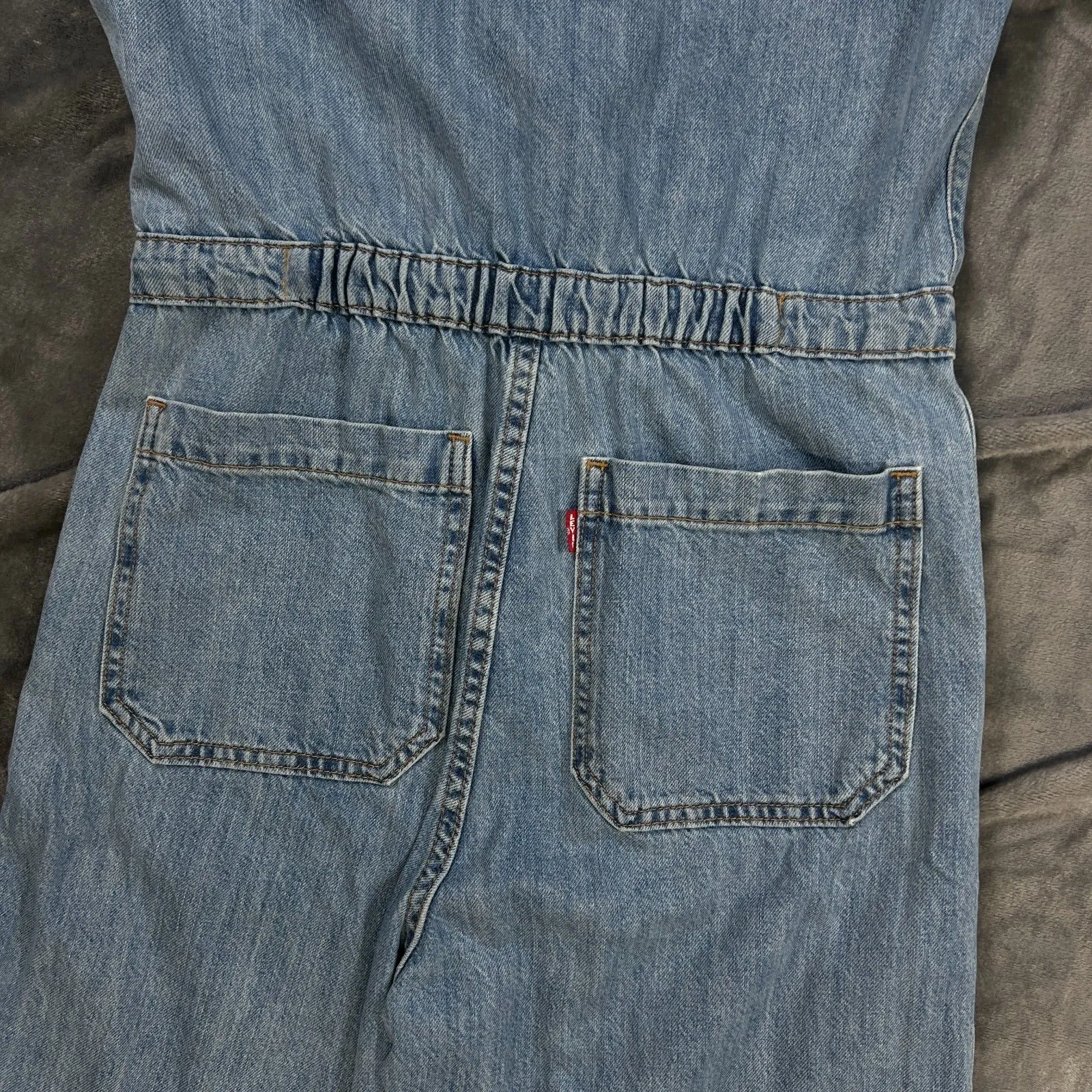 Levi's Short Sleeve Heritage Jumpsuit boilersuit  xs cropped leg light wash - Image 7
