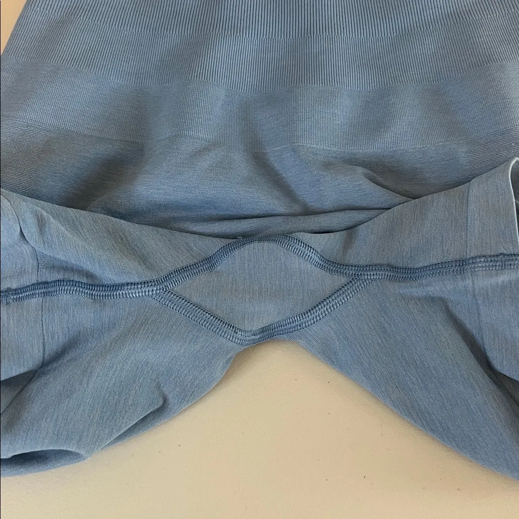 Alphalete Amplify Butt Scrunch Shorts Blue Size Small - Image 3