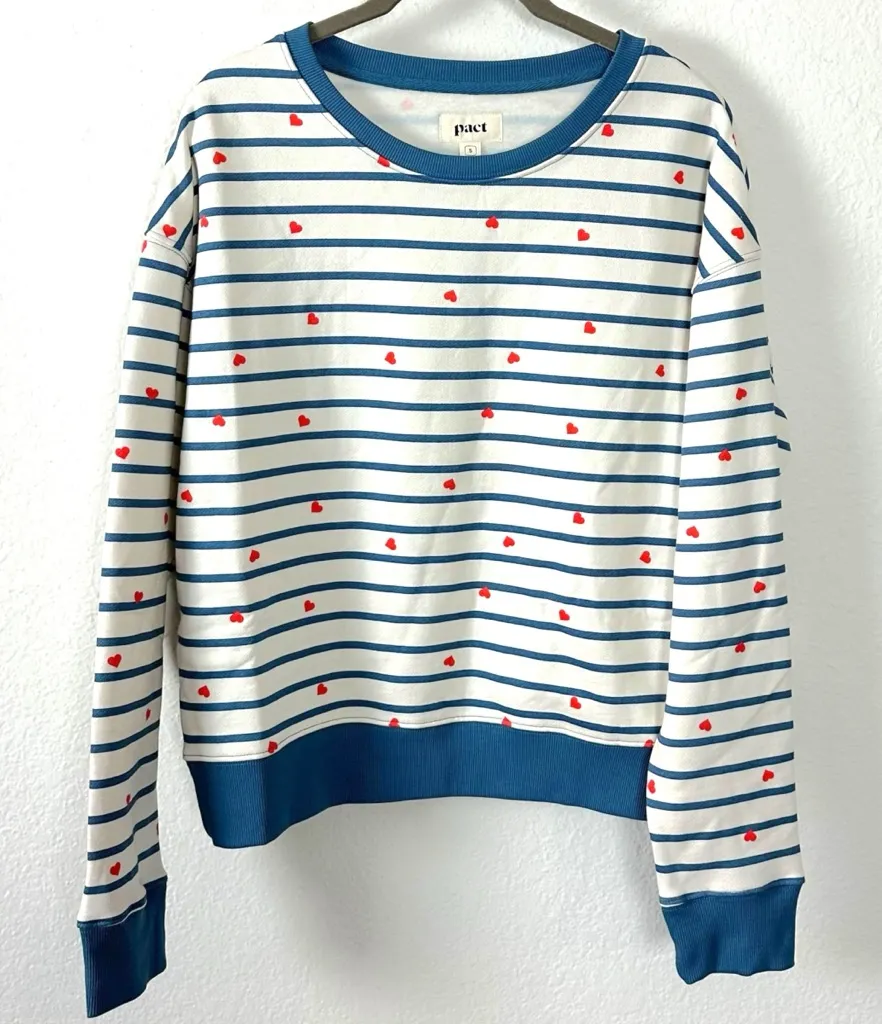 Pact Organic Slouchy Sweatshirt Size Small Preppy Spring Hearts Stripes NWT - Image 1