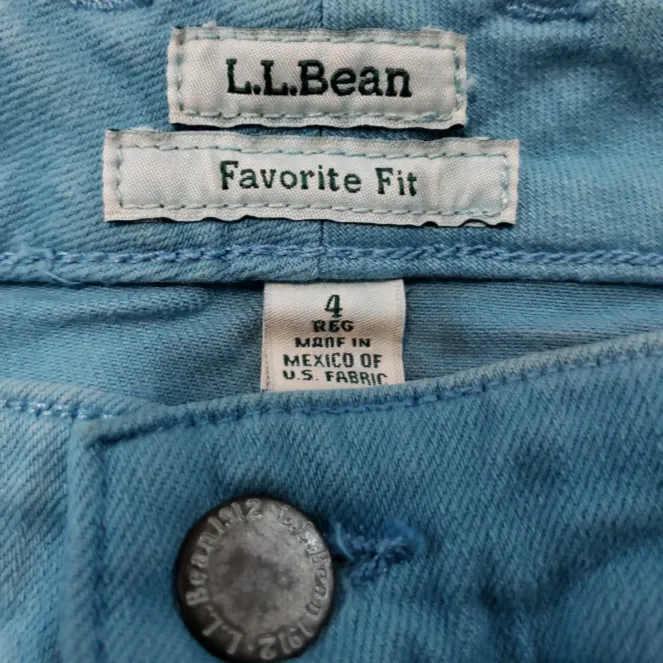 L.L. Bean Skirt Size 4 Womens Denim LL Bean Favorite Fit Jean Skirt Raw Hem Blue Mini Skirt Denim Skirt  - Image 5