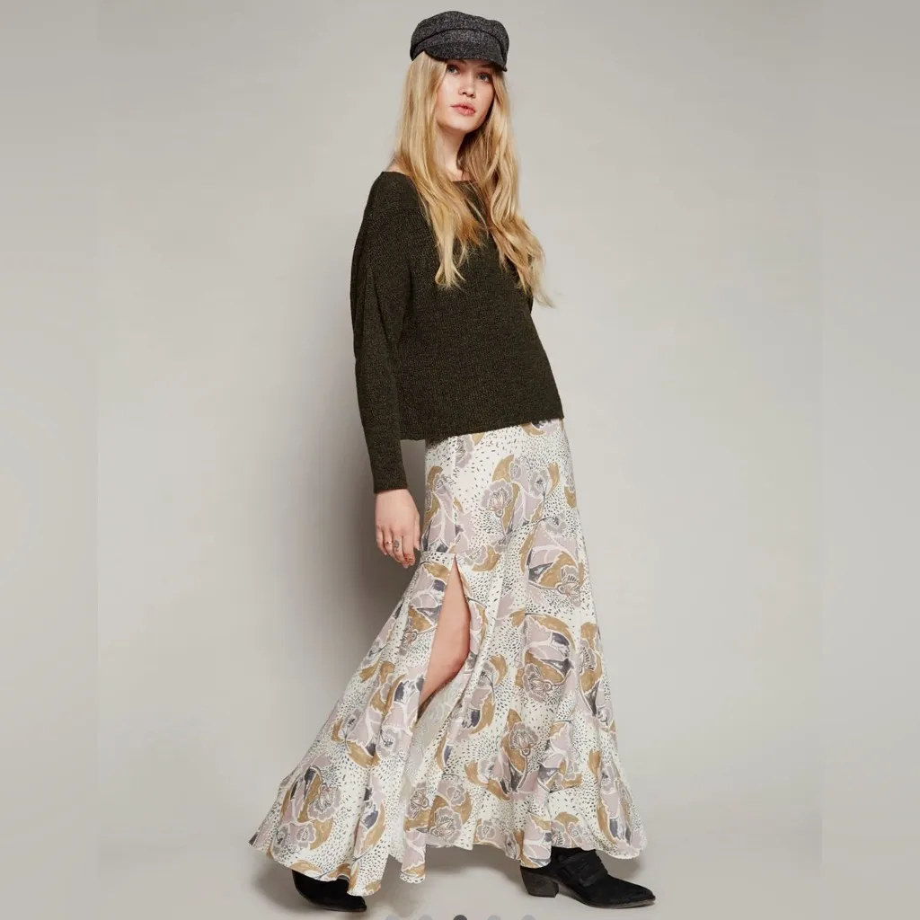 Free People Pebble Crepe Maxi Skirt size 0 - Image 6