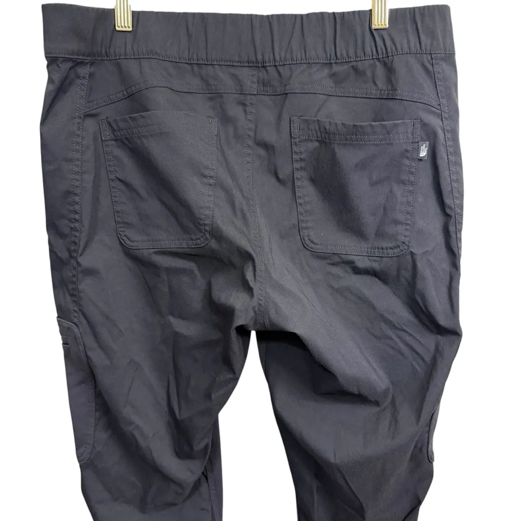 North Face Black Cargo Pants Size XL - Image 5