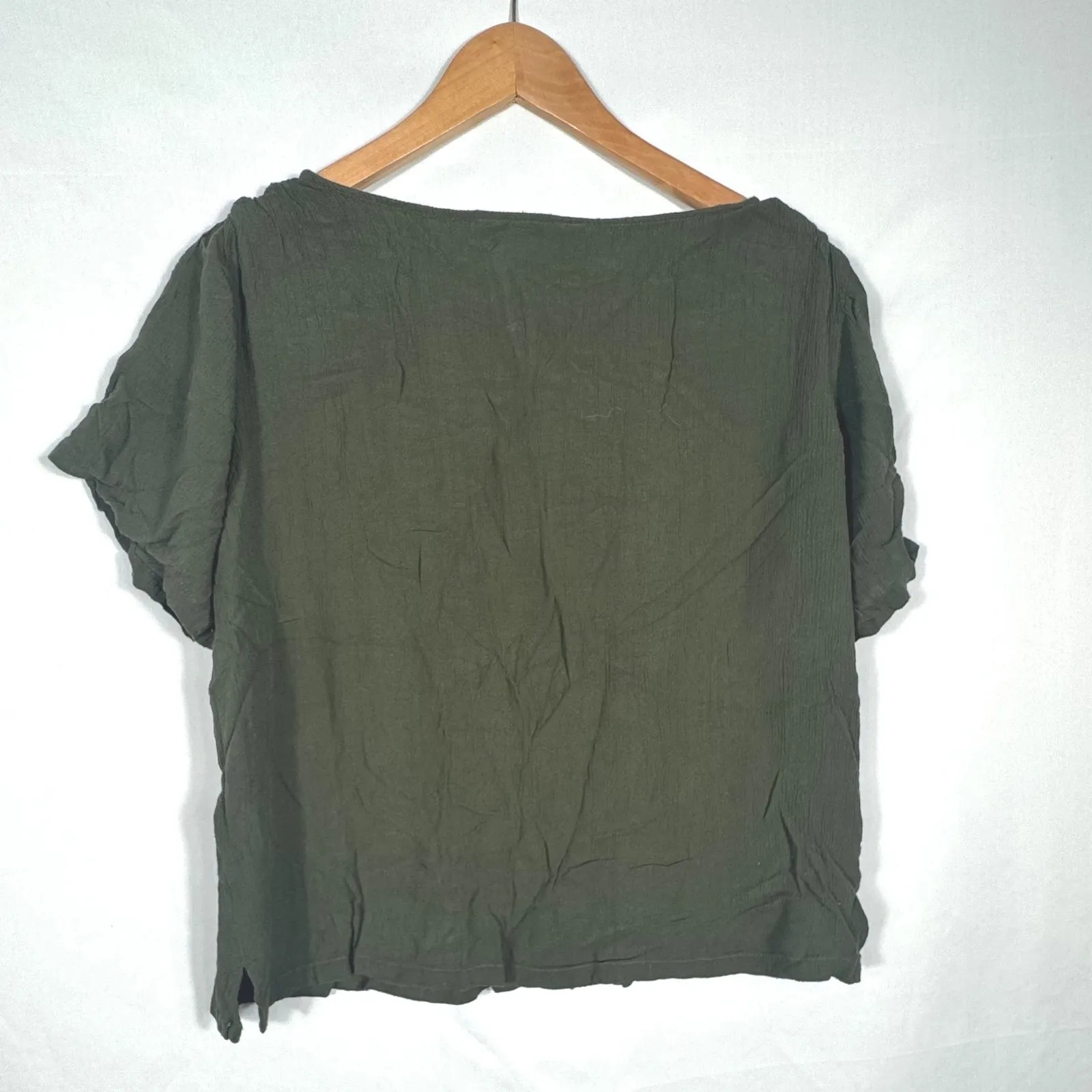 Style New York Olive Green Rayon Top Short Sleeve Blouse Womens Size L - Image 3