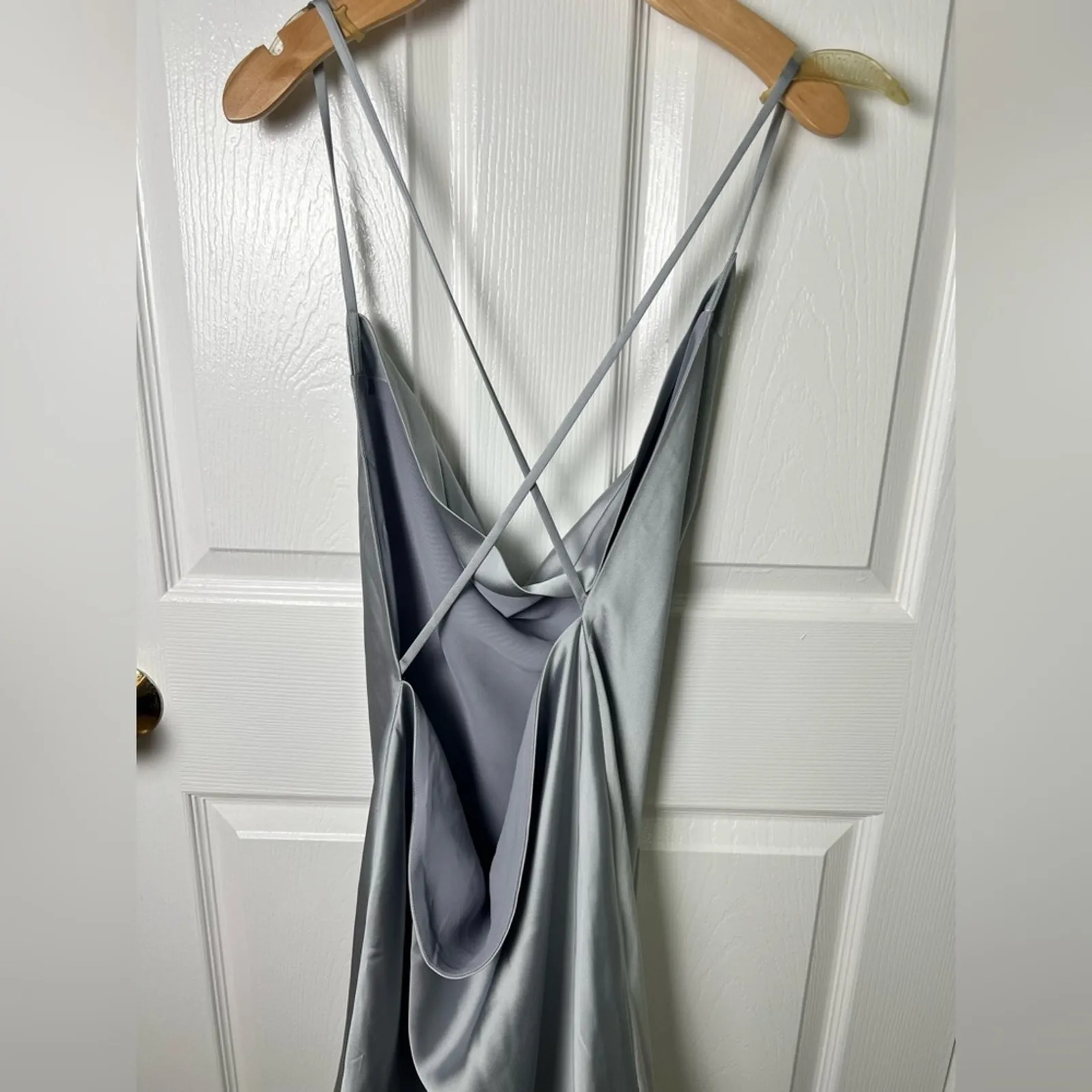 Norma Kamali Womens Silver Cowl Neck Sleeveless Low Back Cross Back Bias Gown L - Image 8