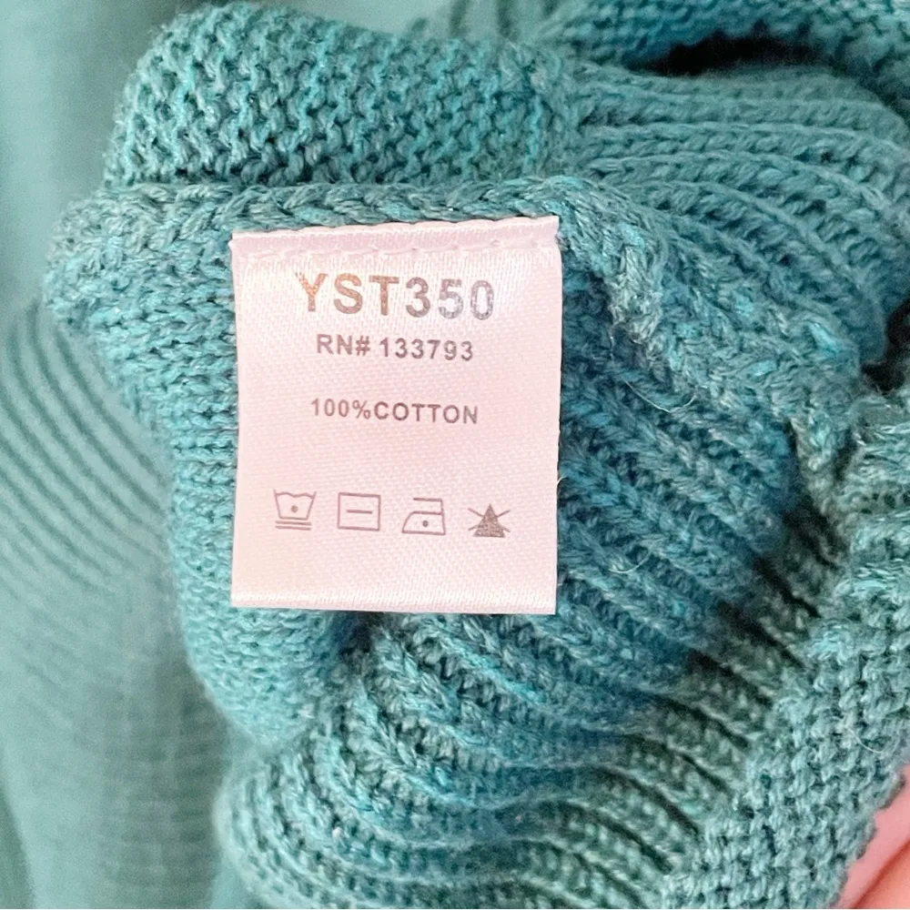 POL  Size Large Green Exposed Hem Bubble Sleeve Deep V Pullover Knit Top - Image 4