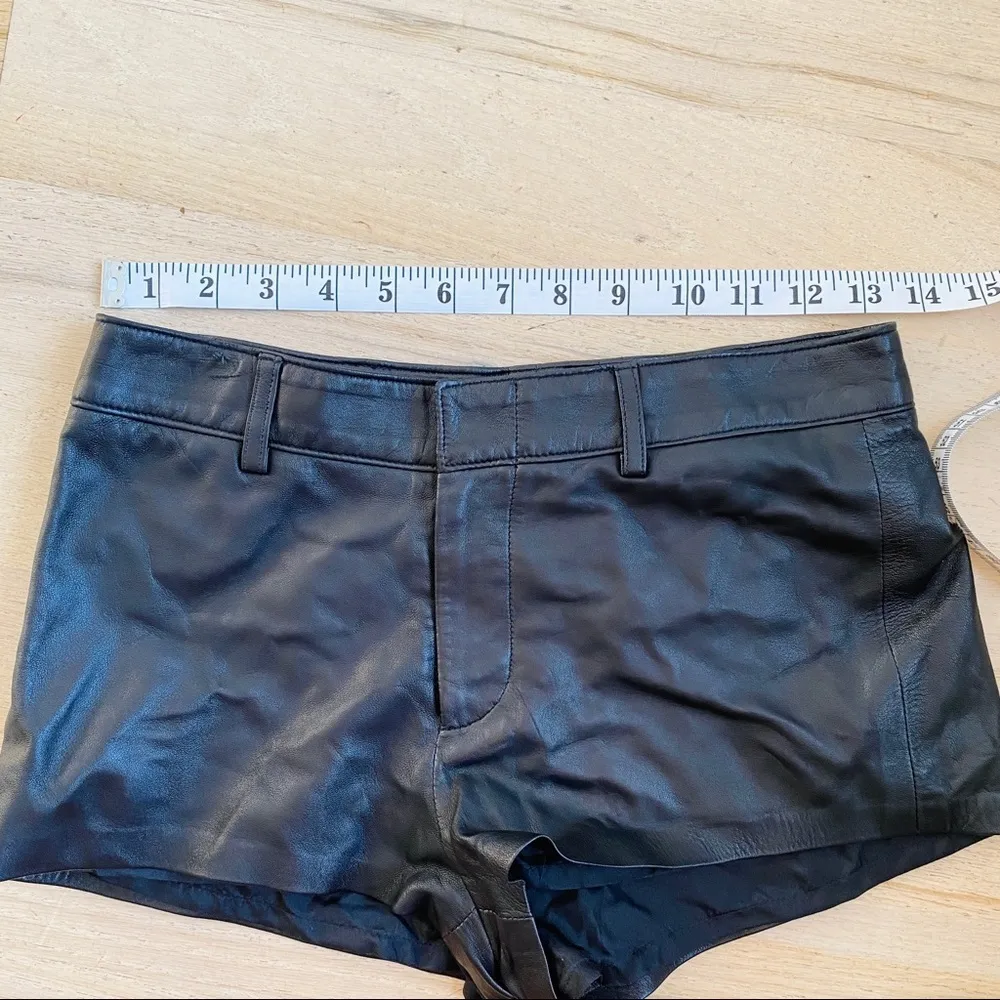NEW Ralph Lauren Collection 100% leather booty shorts - Image 4