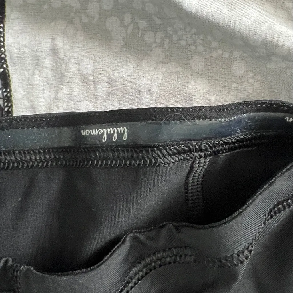 Lululemon Pace Rival Skirt Chirasu Black/Chirakasu Alpine White Size 4 Tall - Image 7