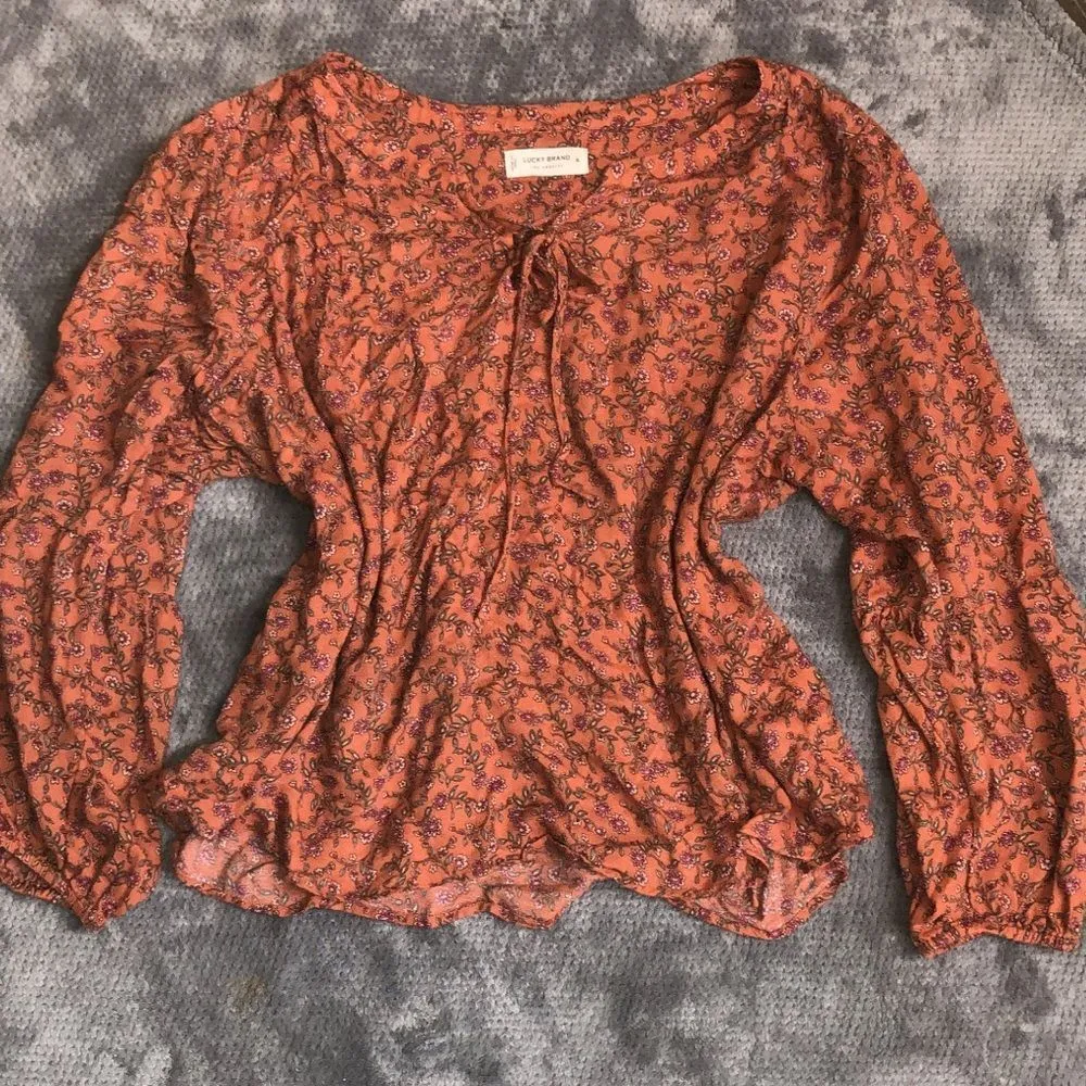 315. Lucky Brand bohemian Peach Floral Blouse size XL - Image 2