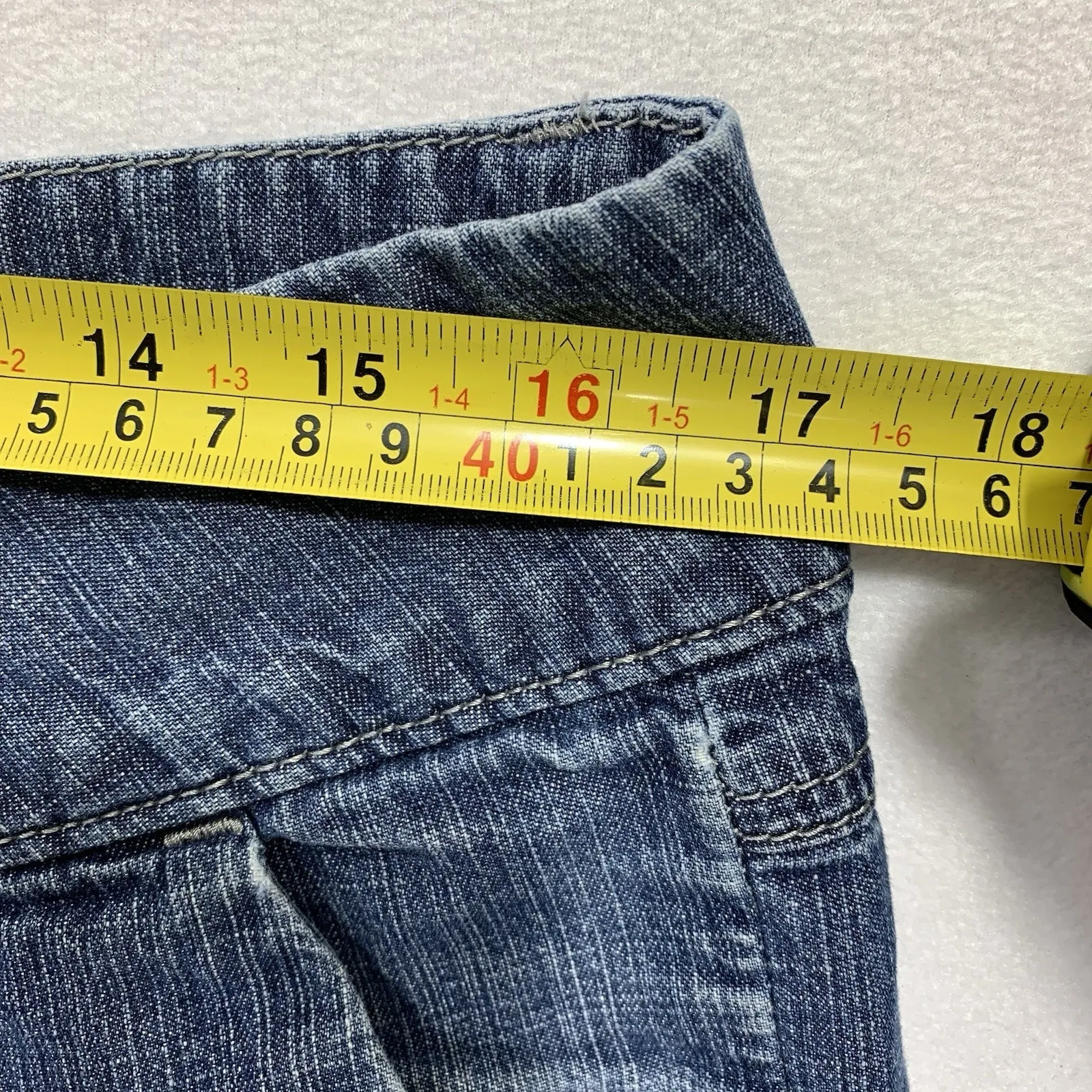 Lee Jean Shorts Women's Size 14 M One True Fit Denim Blue - Image 2